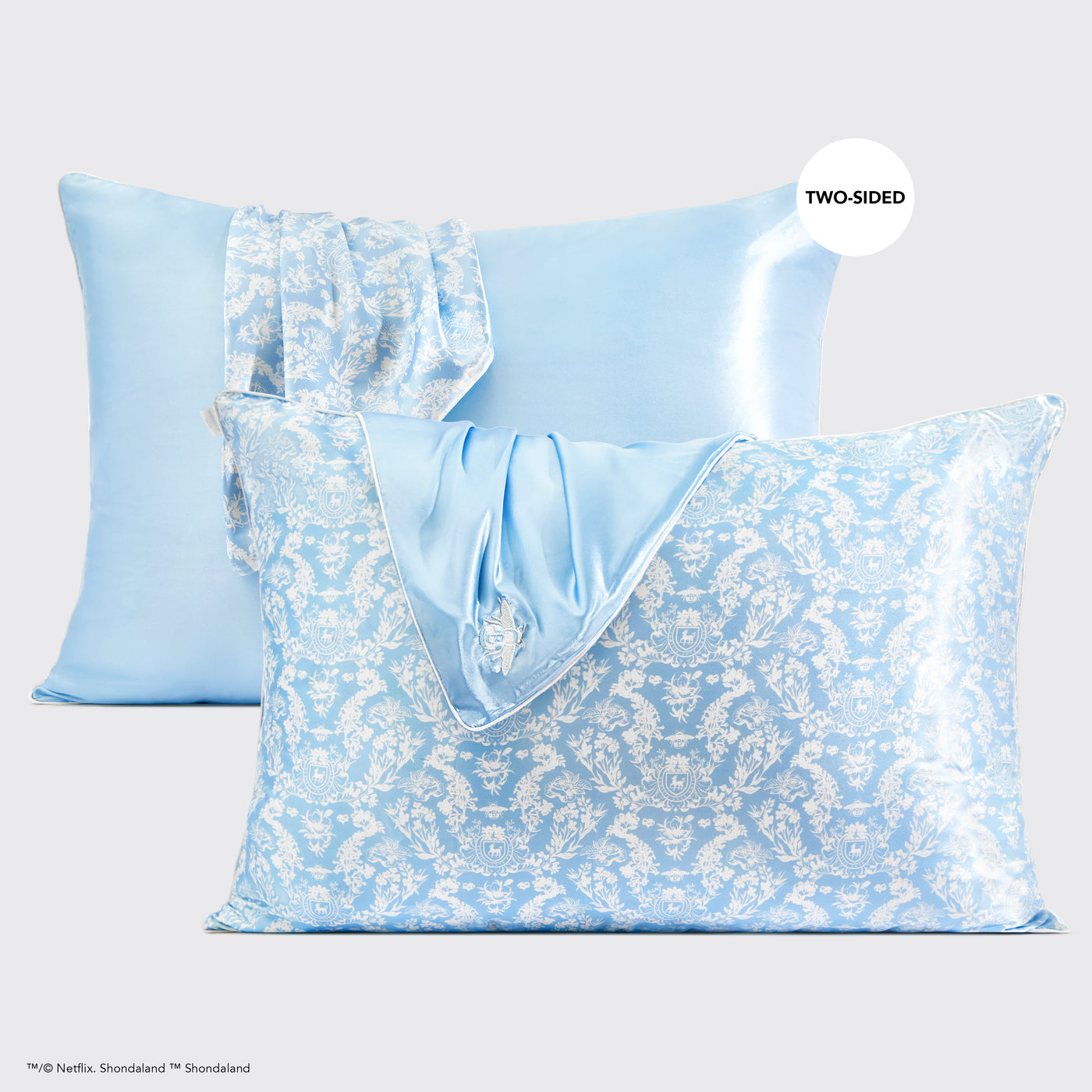 Funda de almohada de satén Bridgerton x Kitsch - Toile De Blue