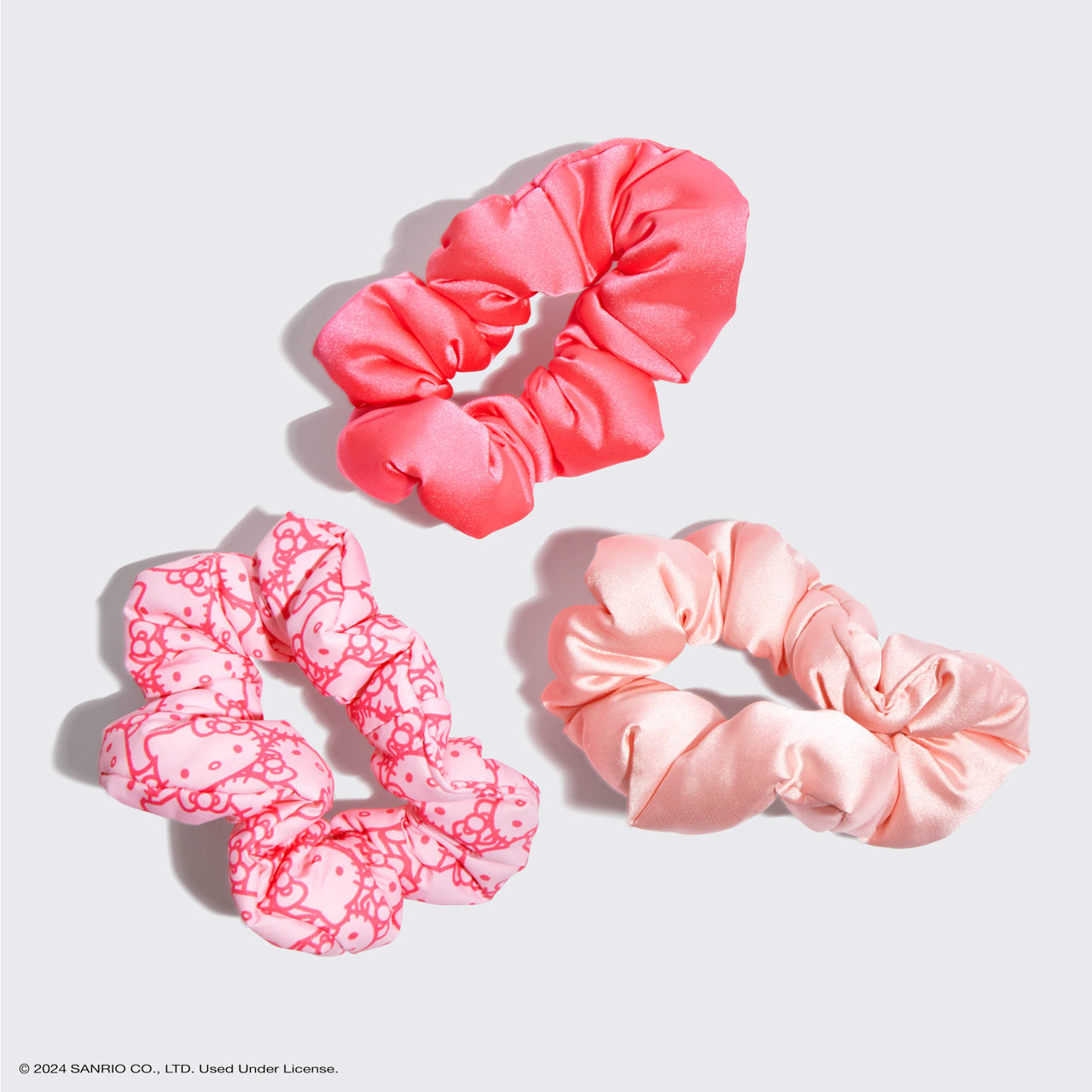 Hello Kitty x Kitsch Ανακυκλωμένο ύφασμα Puffy Scrunchies 3pc Set