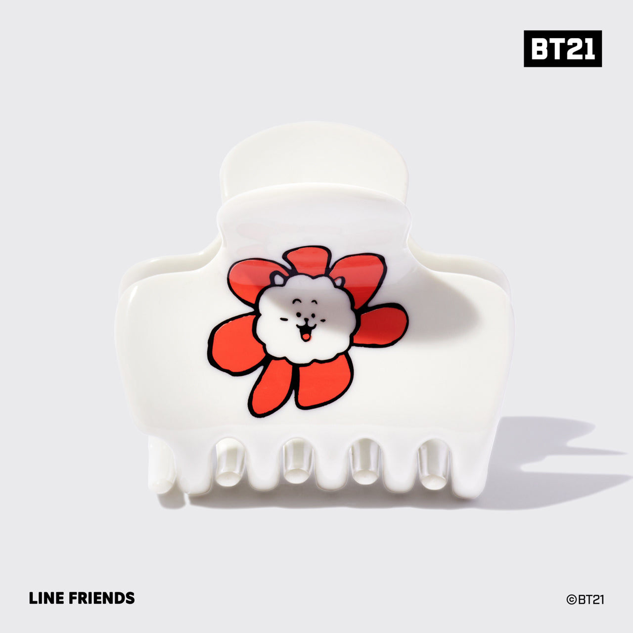 BT21 se une a Kitsch Cloud Clip - RJ